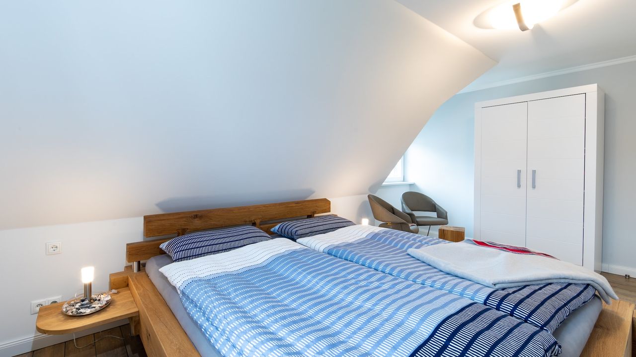 BedRoom BedRoom